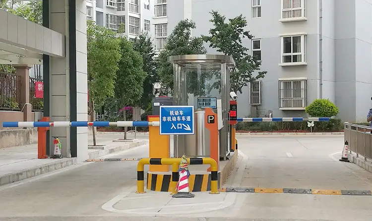 車輛識(shí)別系統(tǒng)為何被應(yīng)用在小區(qū)門口？